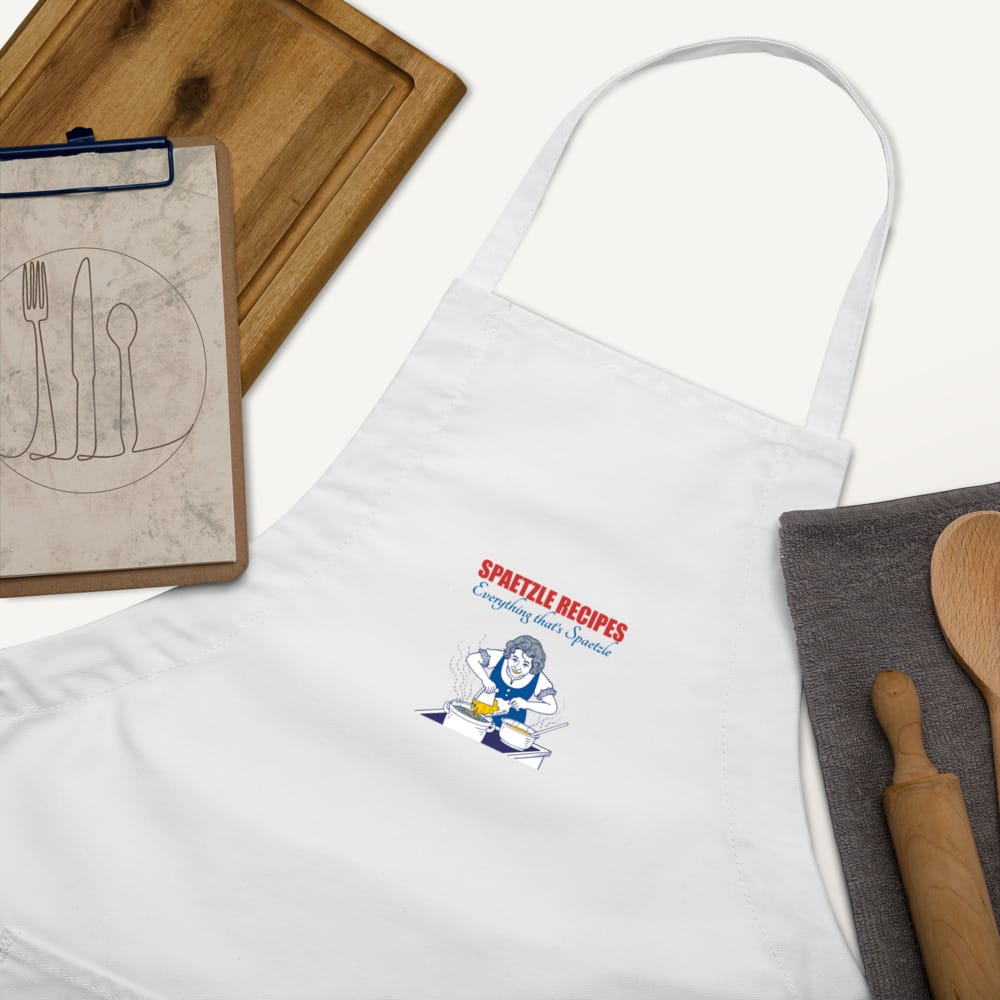 Tante Linni Embroidered Apron - Image 4